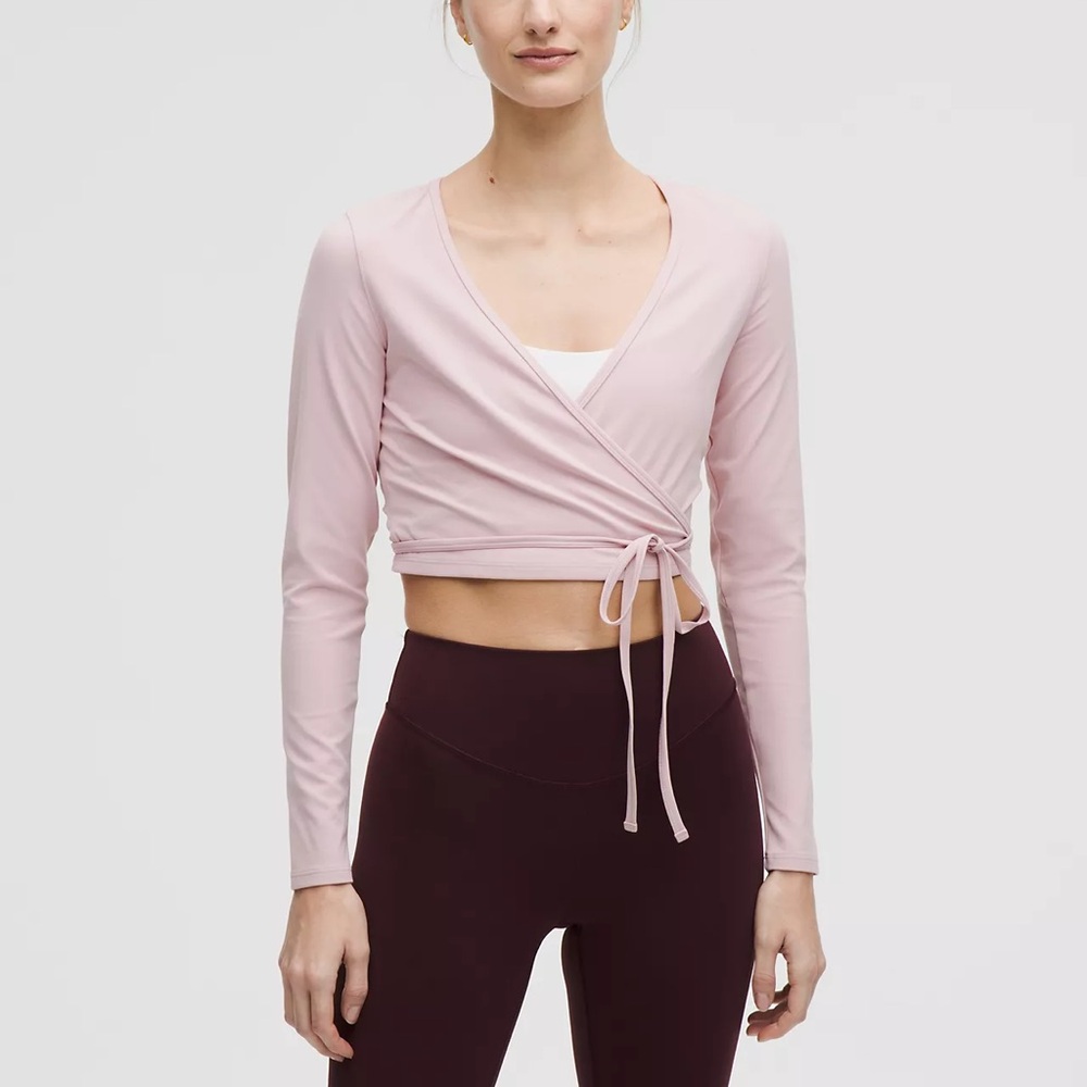 BRAND NEW Lululemon Nulu Long-Sleeve Cropped Wrap